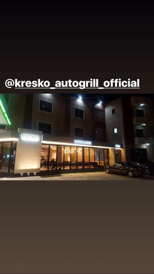 Hotel Kresko Lushnjë Exterior foto